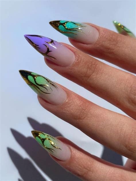 Green And Purple Stiletto Shaped Nails With Chrome Design Purple