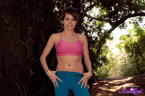 Belly Navel Piercings Rings Page 40 Freeones Forum The Free Sex Community