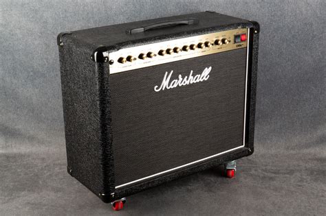 Marshall DSL40 Combo with Footswitch 2nd Hand | Rich Tone Music