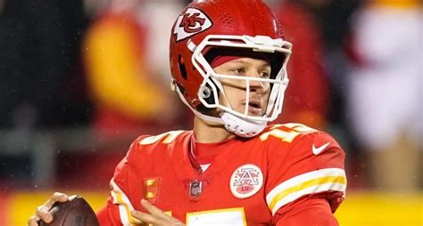 Nfl World Reacts To Huge Patrick Mahomes Practice Update