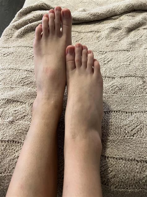 Bare For The Day Nudes VerifiedFeet NUDE PICS ORG