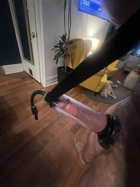 Piss Pump Nude Pics XHamster