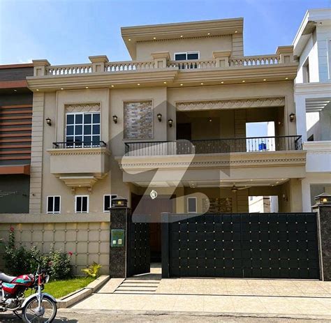 10 Marla Brand New Double Storey House Available For Sale BB Extension