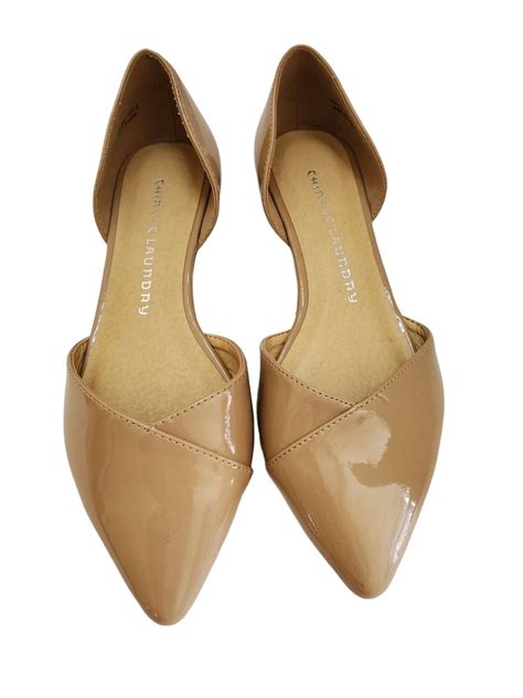 Chinese Laundry Nude Pointed Toe Flats Patent Finish Gem