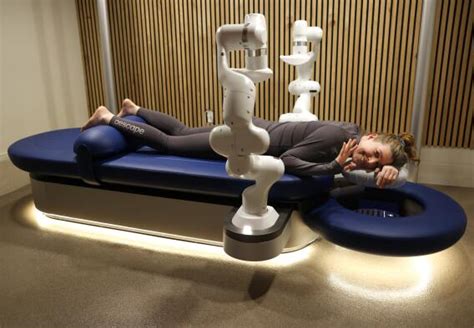 The Ai Massage Robot Aescape Debuts In L A And I Tried It Out Los