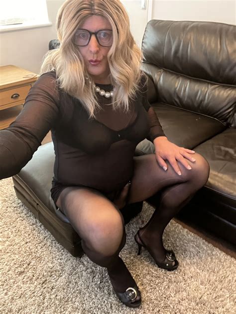 Amateur Crossdresser Kellycd Sexy Milf In Seamless Hose Pics Xhamster