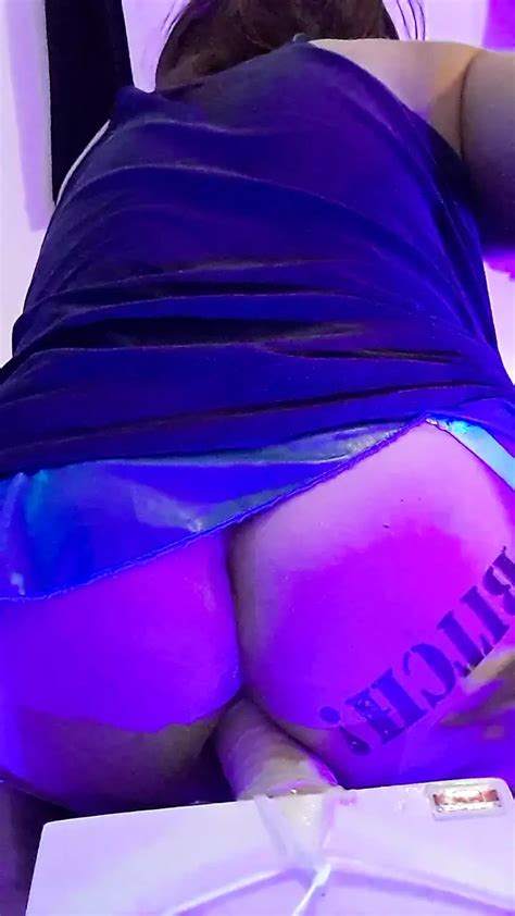 Plug Anal XHamster