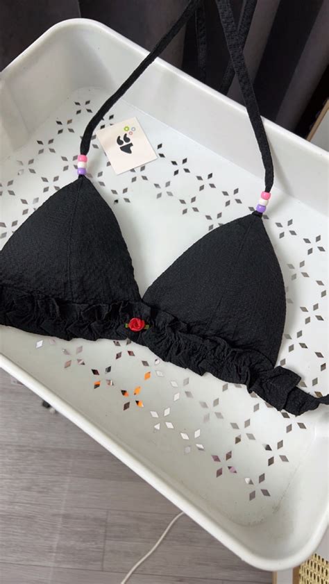 New Collection Set bộ bikini phối bèo chất liệu thô xốp dây buộc không gọng mút mỏng Design