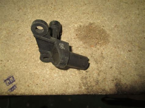 Датчик положения распредвала ВАЗ 2110-2112, 2113-2115 инжектор мотор ...