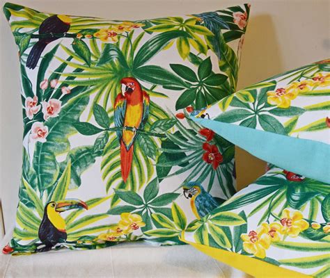 Housse De Coussin Tropical X Cm Toucan Perroquet Jungle