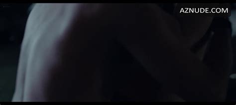 JULIE CHRISTIANSEN Nude AZNude