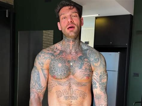 Lucas Lucco revela ter perdido contrato após vazamento de nude Portal Leo Dias