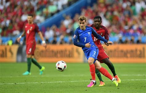 Coming Out Imminent Pour Deux Footballeurs Gays De Premier League Blogmensgo Fr Blog Gay