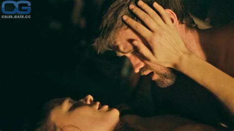 Maeve Dermody Nude Pictures Onlyfans Leaks Playboy Photos Sex Scene Uncensored