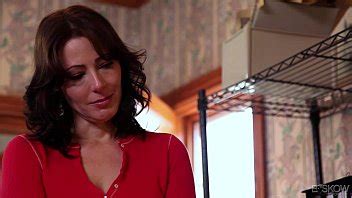 La Milf Zoey Holloway Es Follada Por El Co O En Bskow Xvideos
