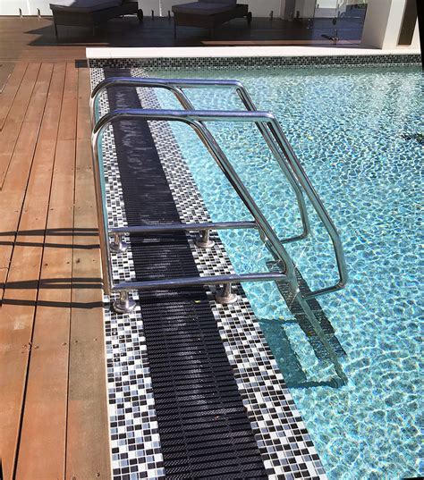 Custom Stainless Swimming Pool Ladder Southern Stainless