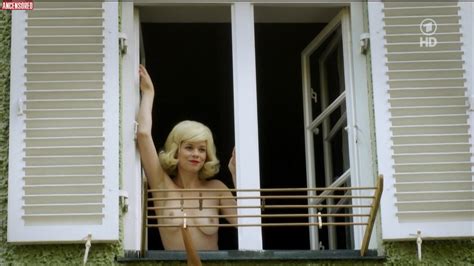 Naked Carrie Getman In Let S Go