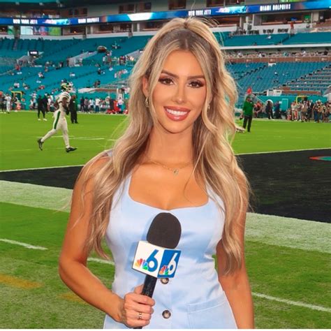 Paige Spiranac Nearly Breaks Internet With Lingerie Photos The Spun