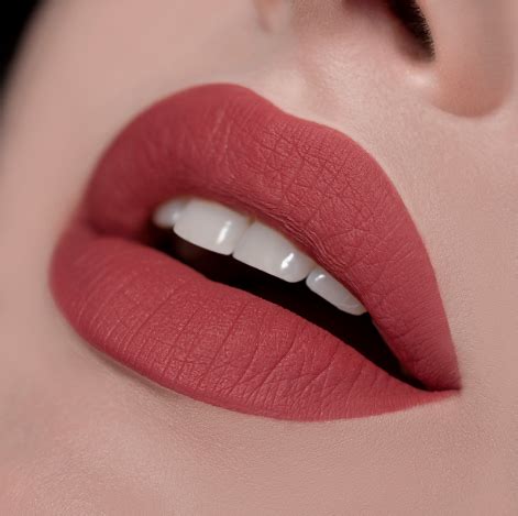 Купить Матовая жидкая помада Relouis Nude Matte Complimenti цена Prom ua ID