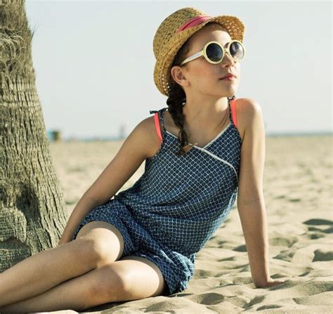 Hot Sexy Kacey Fifield Bikini Pics