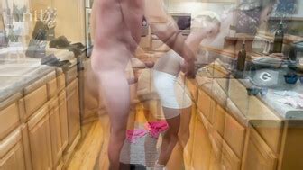 Sexy Wife With Hot Body Takes Big Dick In The Kitchen