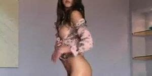 Erica Ellyson Fingering Her Pussy Tnaflix