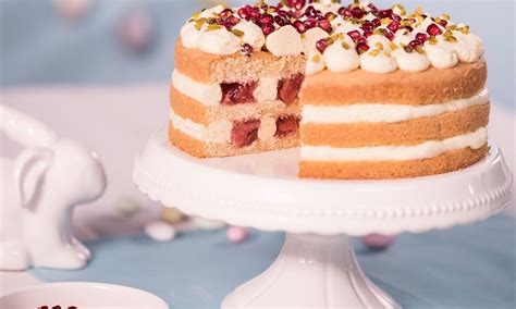 Naked Cake Met Rabarber Recept Dr Oetker