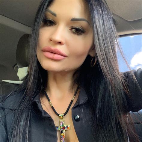 Babi Kisi Cam Model Free Live Sex Show Chat Stripchat