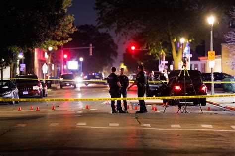 3 dead after 'domestic-related' shooting near Berwyn middle school
