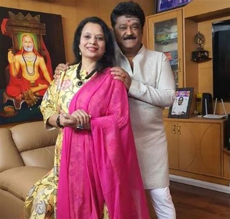 Jaggesh Wiki, Age, Wife, Children, Family, Biography & More - WikiBio