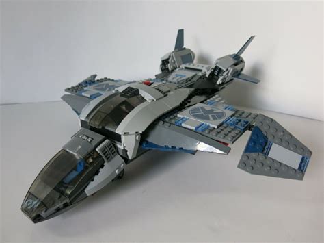 lego avengers quinjet aerial battle