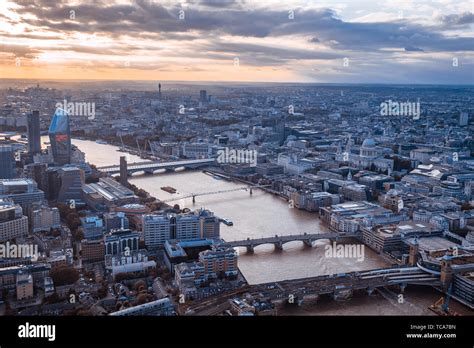 London Scenery Hi Res Stock Photography And Images Alamy