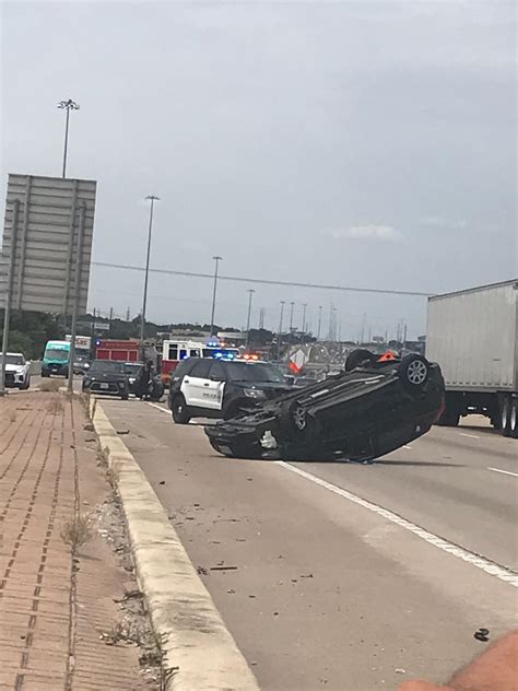 Did you see this car rolling? : r/Austin