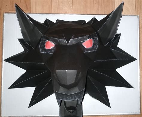 The Witcher Papercraft Geralts Medallion Rpapercraft