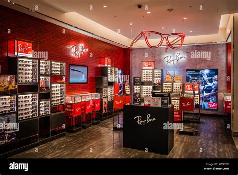 Ray Ban Flagship Store Berlin « Heritage Malta