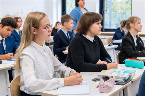 Обращение с автоматом Калашникова и ручной гранатой станет обязательной ...