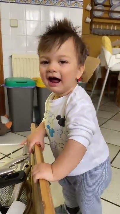 Love The Way He Make His Face Youtube