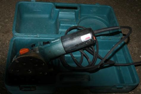 Polisher Makita BO6040 til salg. På Retrade kan du købe brugt udstyr ...