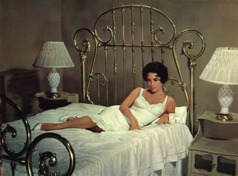 Cat On A Hot Tin Roof Sexy Movies On Netflix August 2019 POPSUGAR Entertainment Photo 10