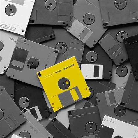 Пин от пользователя 見目 拓也 на доске retro в 2024 г | Дискеты ...