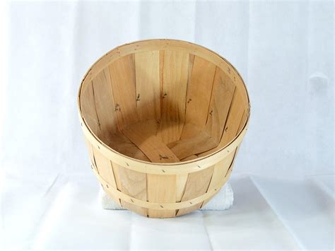 Small Bushel Basket | Northumberland Event Rentals