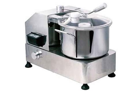 Куттер профессиональный - удобство при приготовлении блюд