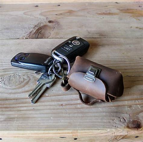 Kožená kľúčenka nude Lu Si L SAShE sk