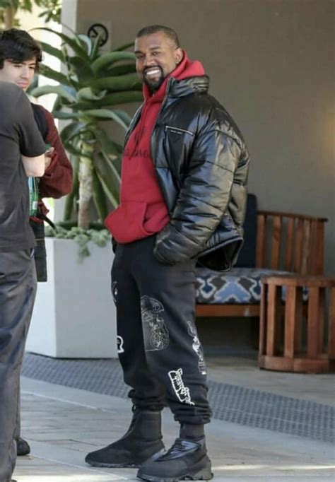 Inspo Kanye In His Favourite Pants Kanye Fashion Kanye West