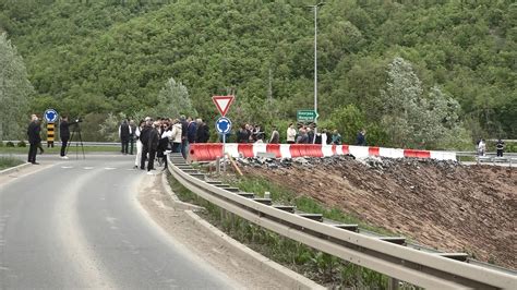 Meštani nekoliko sela iz okoline Čačka i Lučana blokrili magistralni