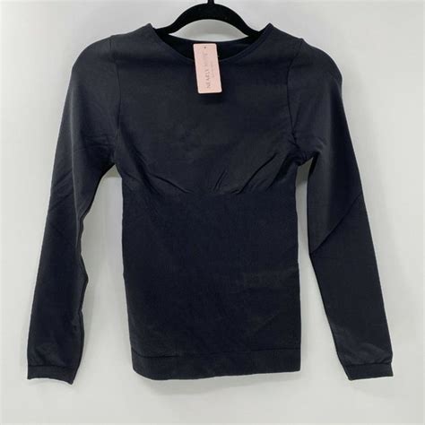 Nearly Nude Intimates Sleepwear Nearly Nude Womens Seamless Long Sleeve Shaping Tee Shirt