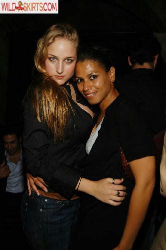 Leelee Sobieski Nude Leaked Photo 92