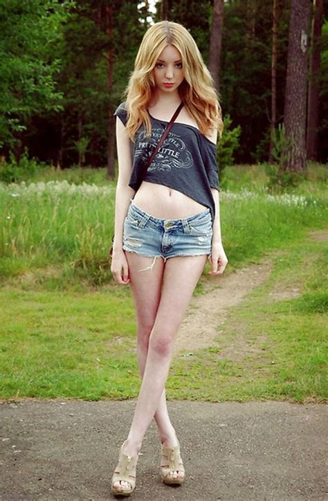 Hot Teens In Denim Shorts 05 Photo 19 30 X3vid