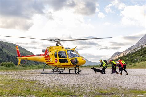 Marmolada Concluse Le Operazioni Di Ricerca Via Terra Soccorso