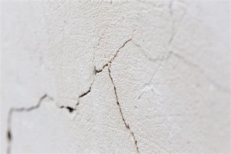 cracked plaster stock  images  backgrounds
